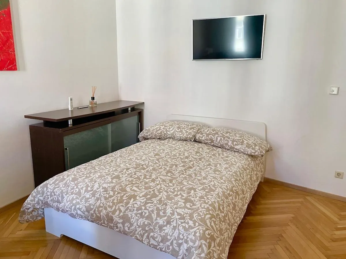 Premium Classical Apartment With Free Parking Vienna Austria