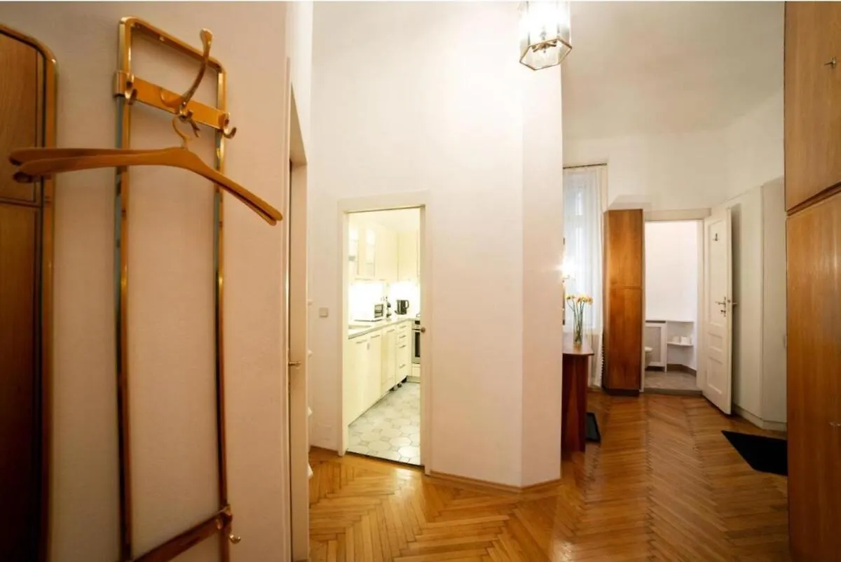 Premium Classical Apartment With Free Parking Vienna Austria